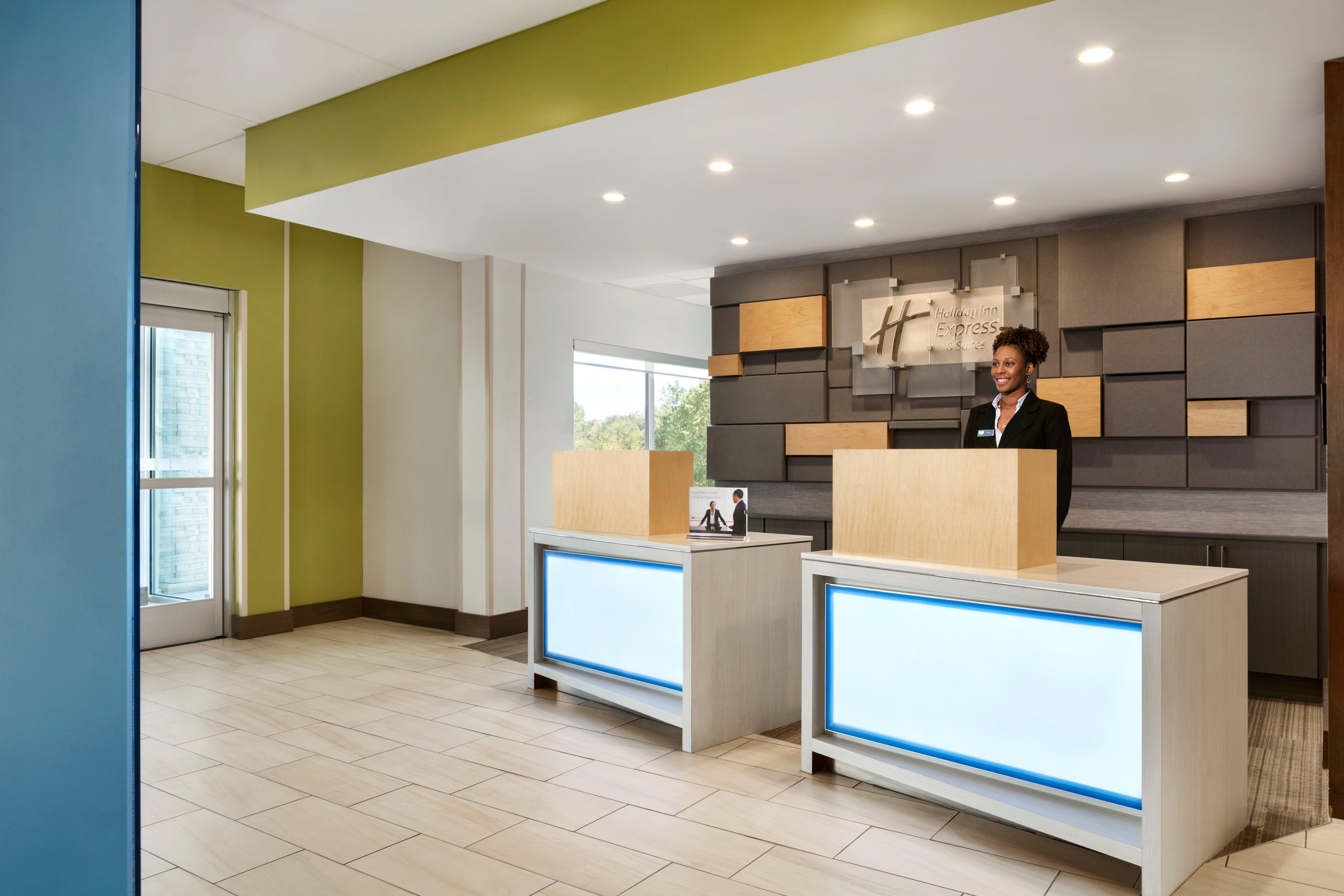 Holiday Inn Express & Suites Salisbury By Ihg Kültér fotó